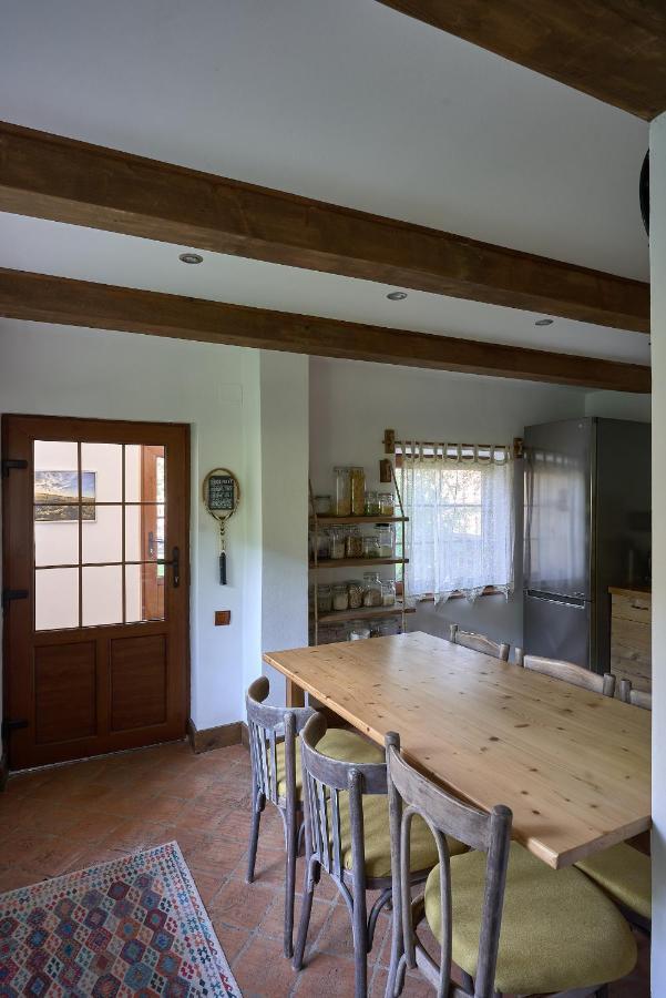 Walnut Tree Cottage Săcele Екстериор снимка